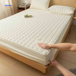 Comfortora™ Mattress Protector | Waterproof, Antibacterial & Breathable
