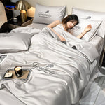 DreamCity™ Cooling Blanket | Hotel-Quality Comfort for Every Season