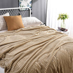 Middo Velvet Fleece Blanket | Cozy Comfort & Style for Every Season