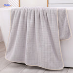 PineappleGrid™ Bath Towel | Quick-Dry & Ultra-Absorbent