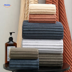 PineappleGrid™ Bath Towel | Quick-Dry & Ultra-Absorbent